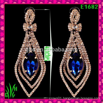 2015 of the latest design wholesale cheap pearl earrings